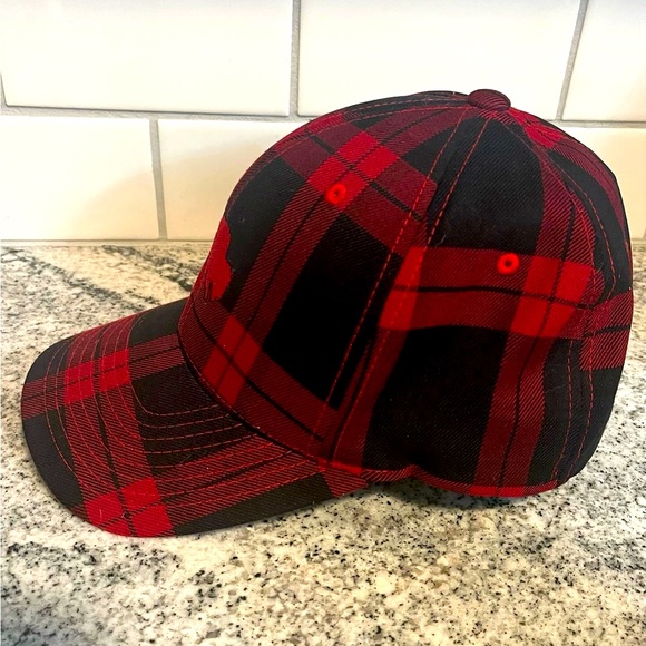 Plaid Buffalo Hat - Picture 4 of 4